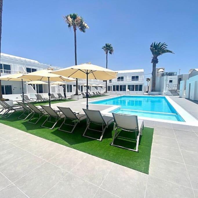 Puerto Del Carmen Airconditioned 2Bed Poolside Apt Екстер'єр фото