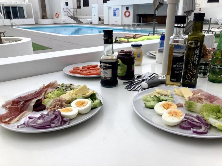 Puerto Del Carmen Airconditioned 2Bed Poolside Apt Екстер'єр фото