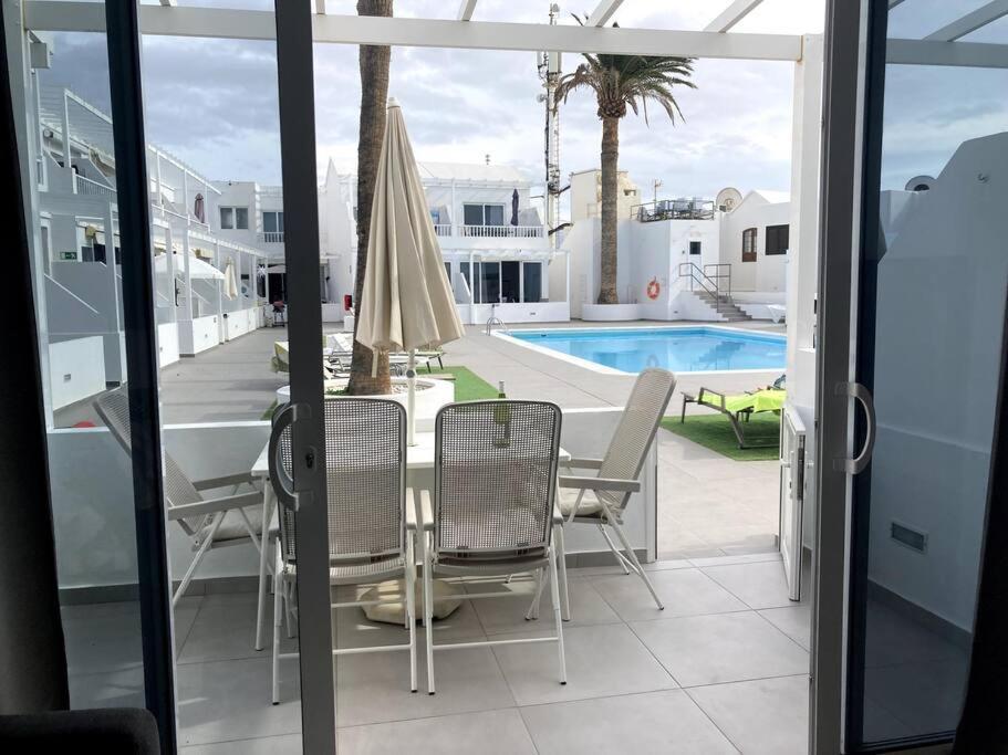 Puerto Del Carmen Airconditioned 2Bed Poolside Apt Екстер'єр фото