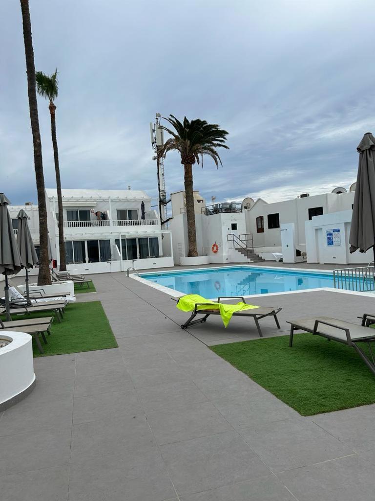 Puerto Del Carmen Airconditioned 2Bed Poolside Apt Екстер'єр фото